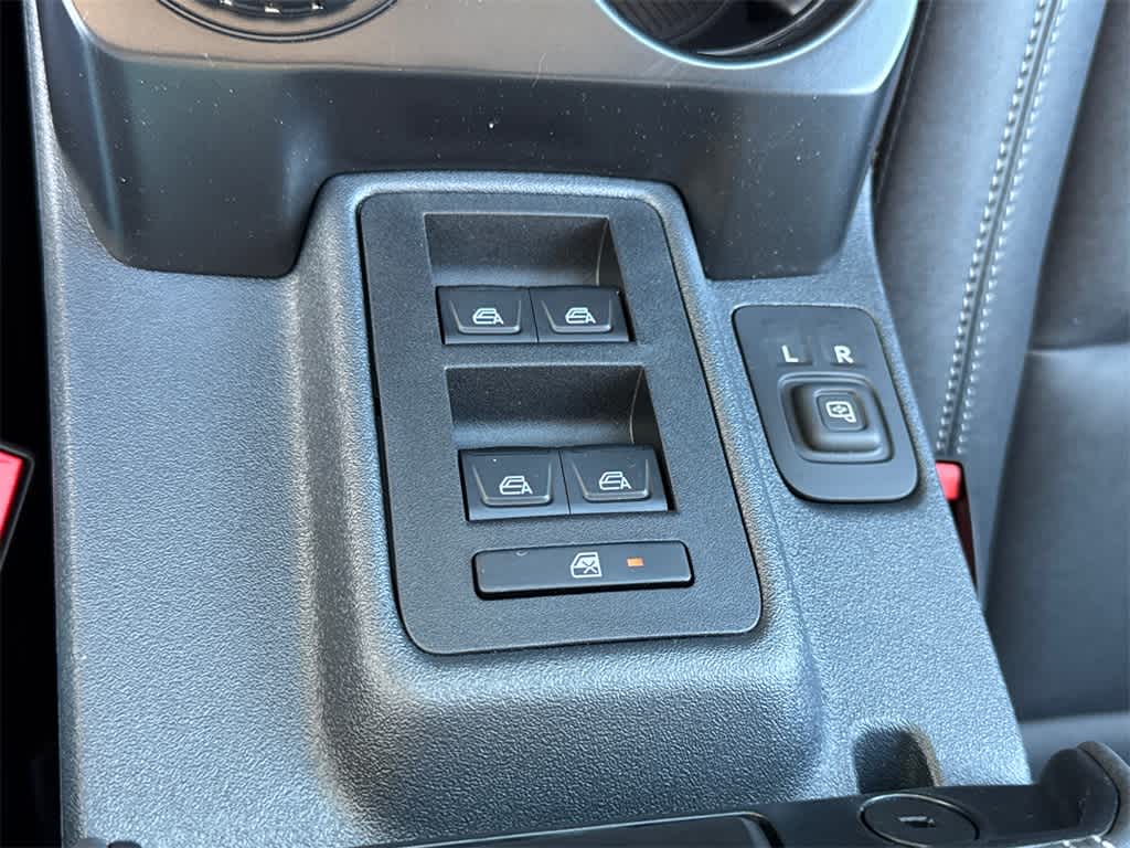 Thumbnail: 2025 Ford Bronco - 31