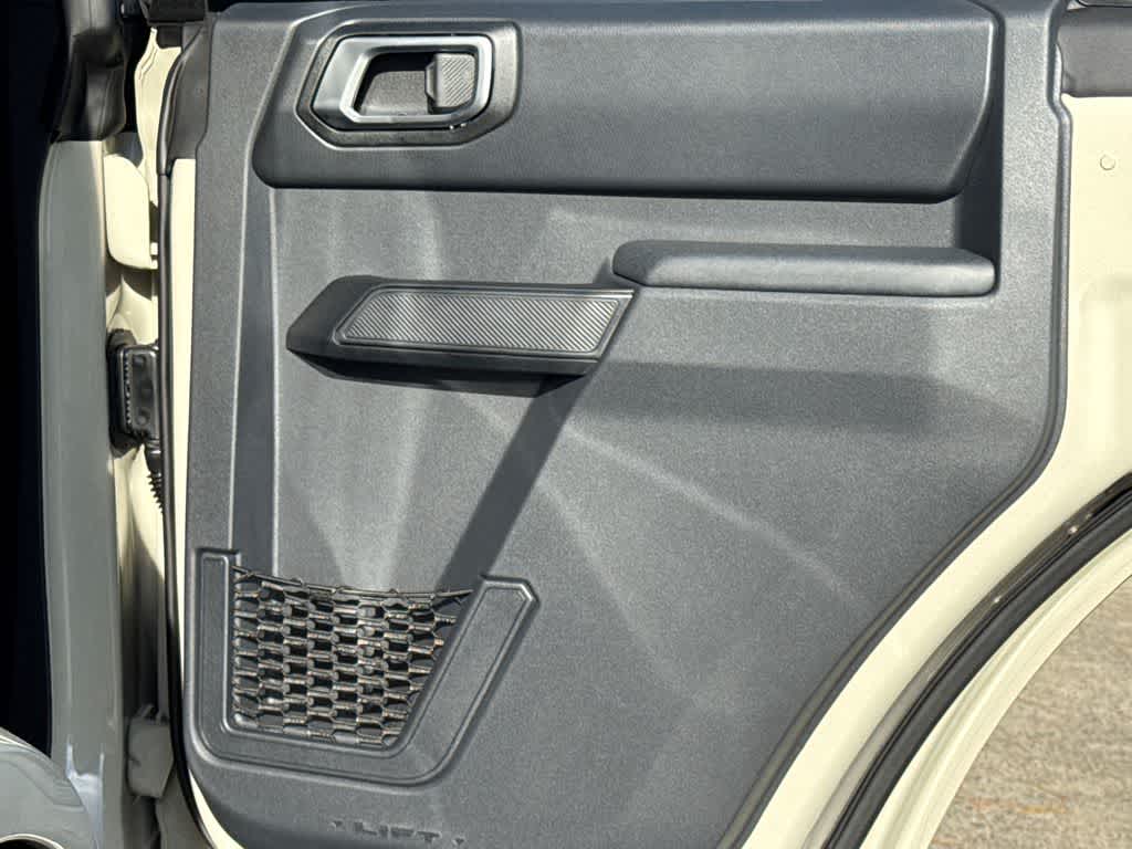 Thumbnail: 2025 Ford Bronco - 15