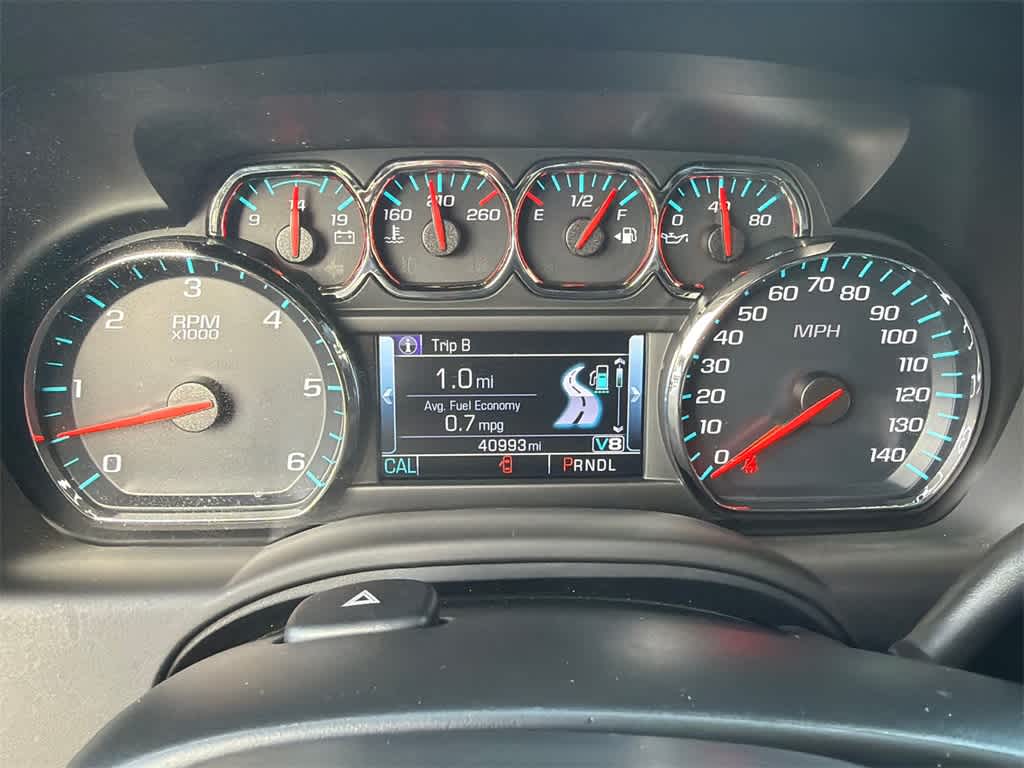 Thumbnail: 2020 Chevrolet Tahoe - 23