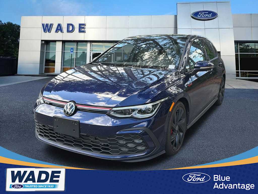 Thumbnail: 2023 Volkswagen Golf - 1