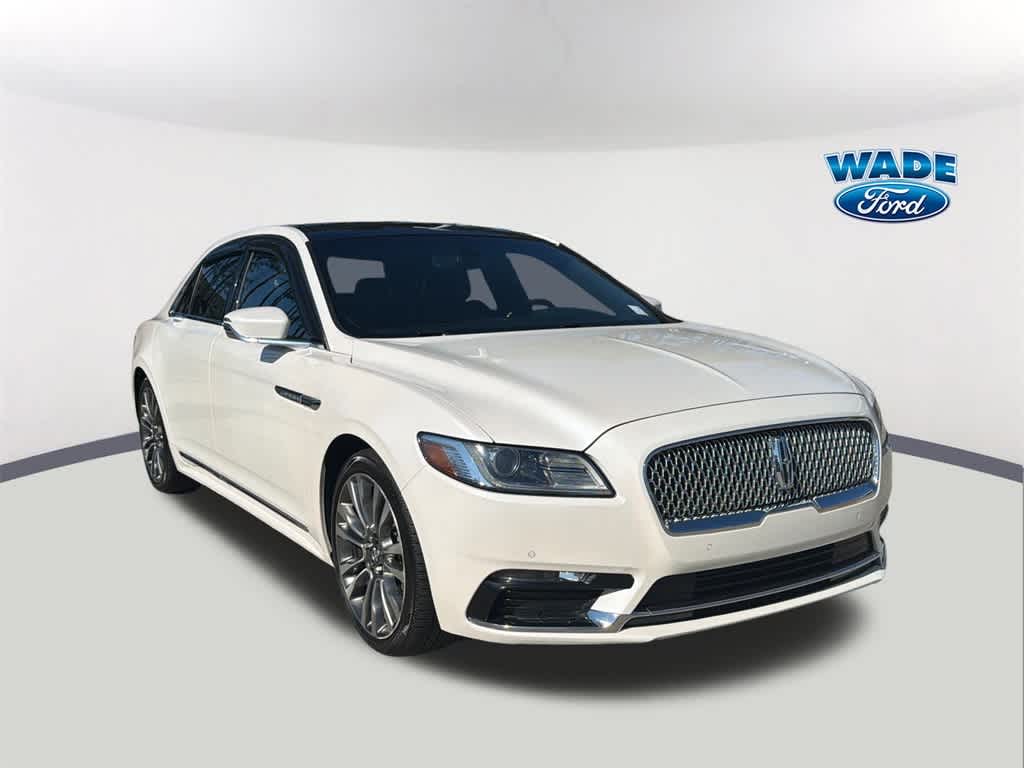 Thumbnail: 2017 Lincoln Continental - 3