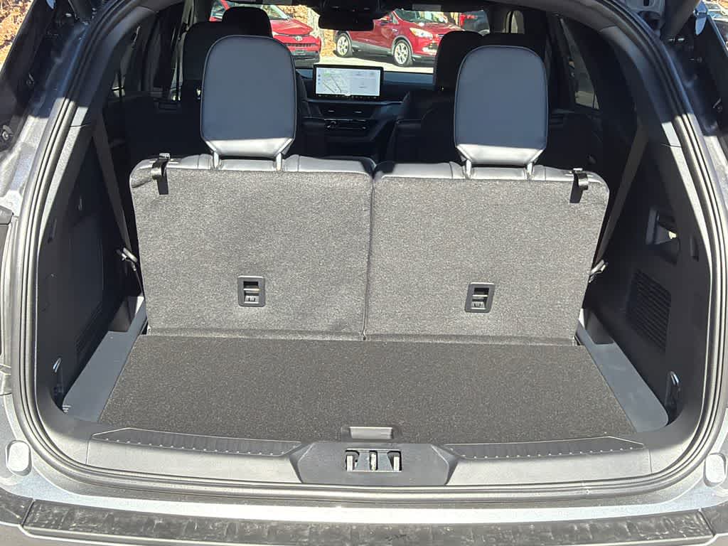 Thumbnail: 2026 Ford Explorer - 16