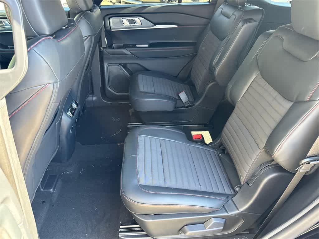 Thumbnail: 2026 Ford Explorer - 18