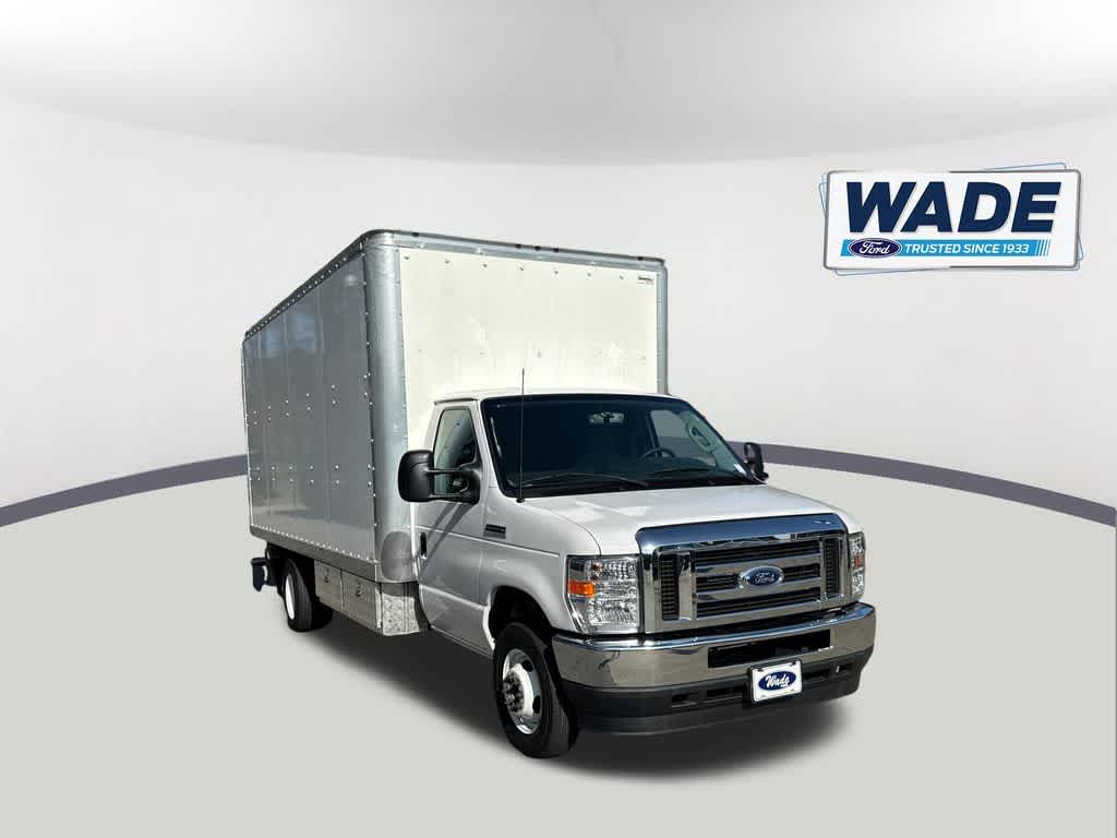 Thumbnail: 2023 Ford Econoline - 3