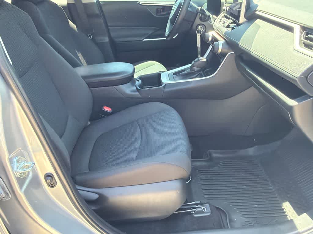 Thumbnail: 2024 Toyota RAV4 - 12