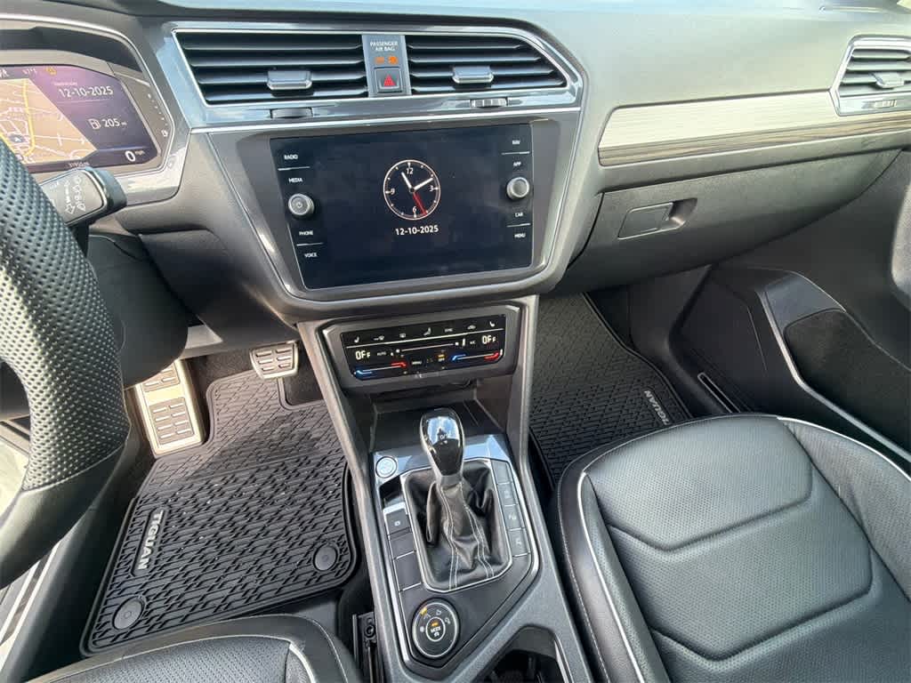 Thumbnail: 2022 Volkswagen Tiguan - 26