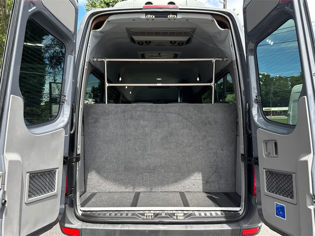 Thumbnail: 2016 Mercedes-Benz Sprinter - 14