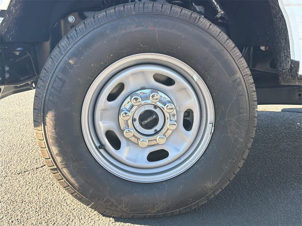 Thumbnail: 2025 Ford F-250 - 9