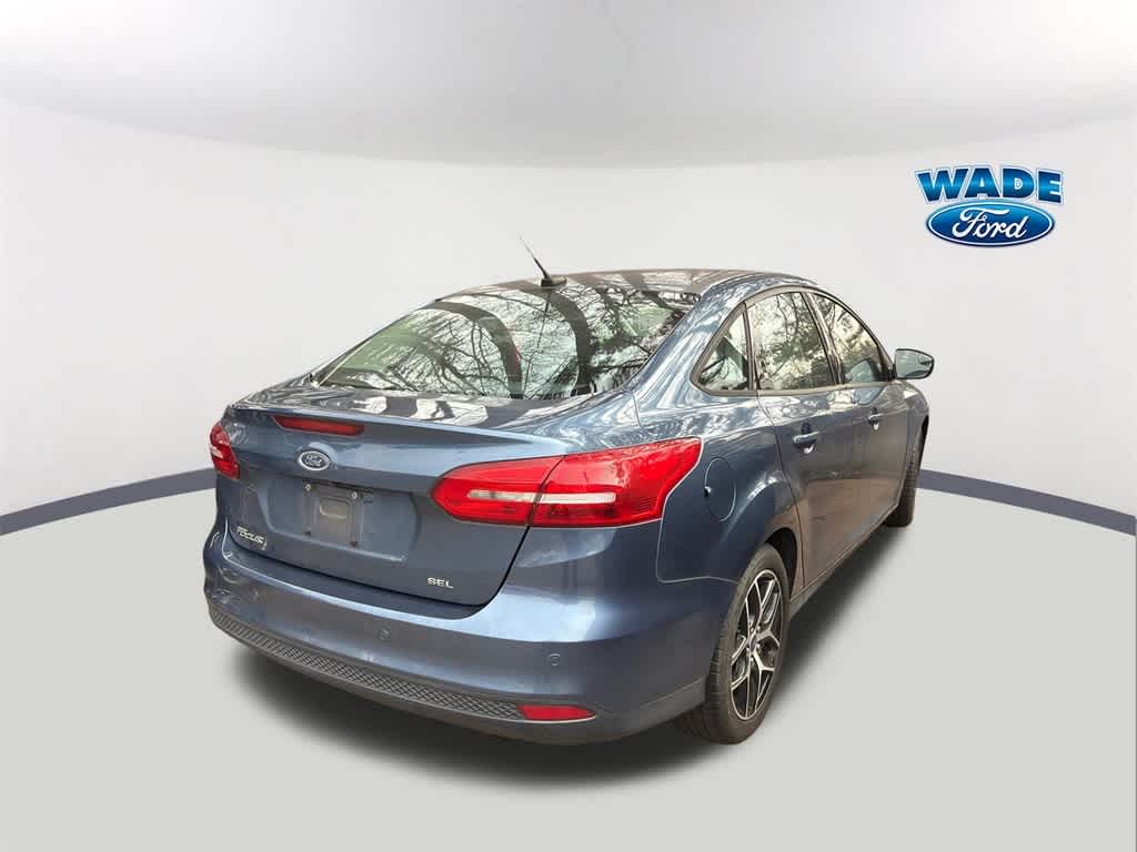 Thumbnail: 2018 Ford Focus - 3