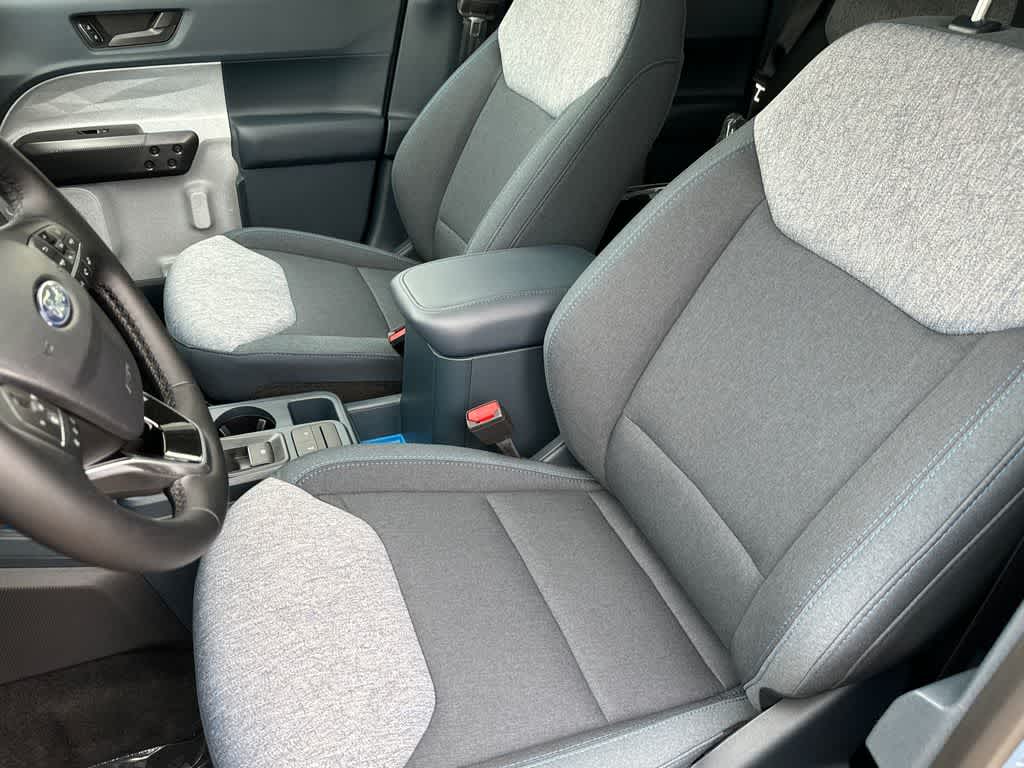 Thumbnail: 2025 Ford Maverick - 12