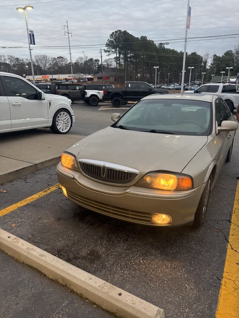 Thumbnail: 2004 Lincoln LS - 3