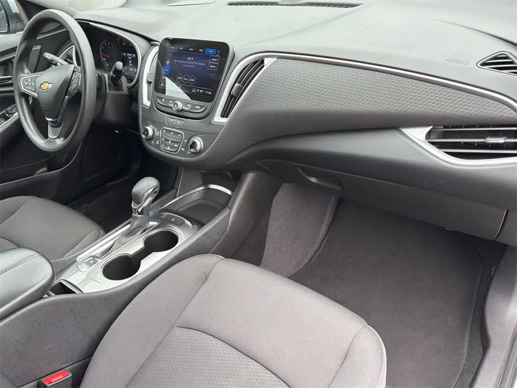 Thumbnail: 2023 Chevrolet Malibu - 13