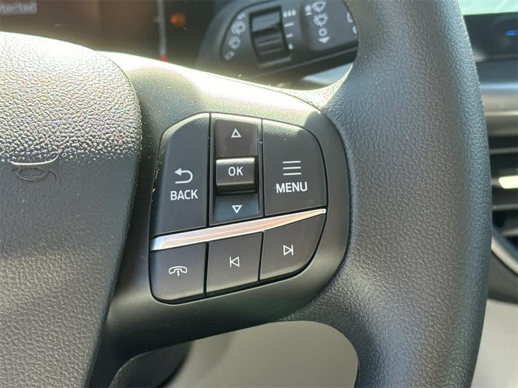 Thumbnail: 2025 Ford Escape - 21