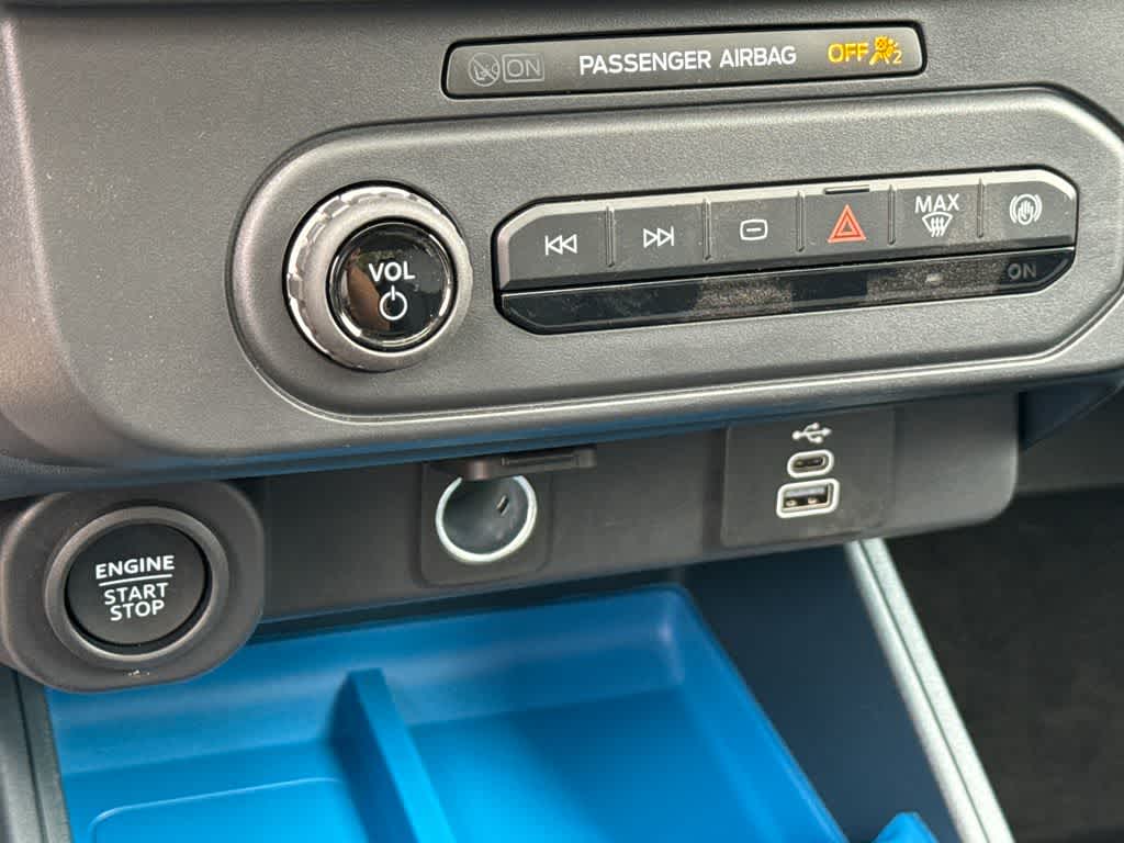 Thumbnail: 2025 Ford Maverick - 26