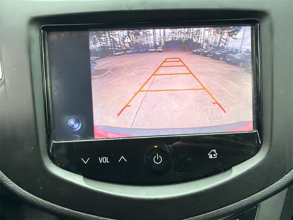 Thumbnail: 2016 Chevrolet Trax - 29