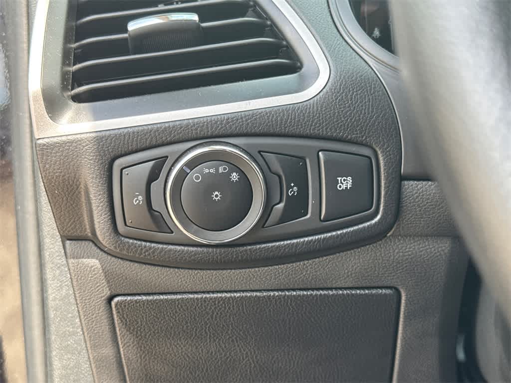 Thumbnail: 2024 Ford Edge - 30