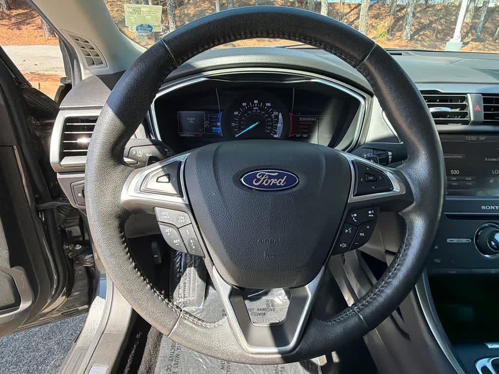 Thumbnail: 2016 Ford Fusion - 21