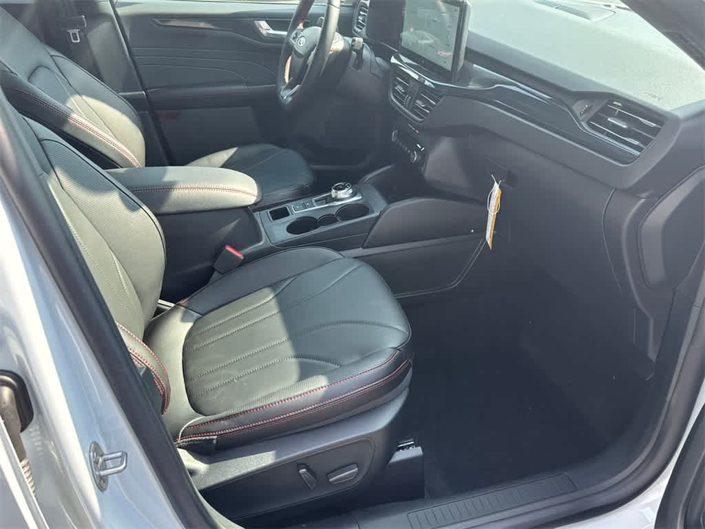 Thumbnail: 2025 Ford Escape - 13