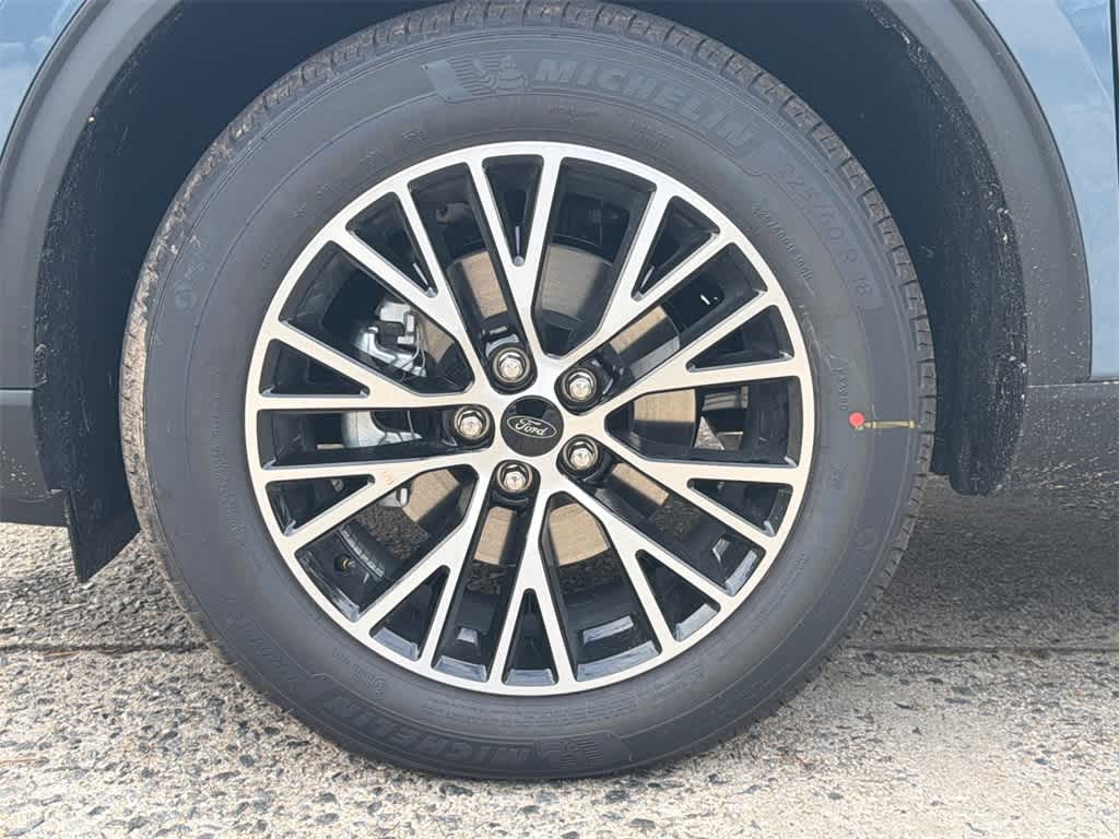 Thumbnail: 2026 Ford Escape - 9