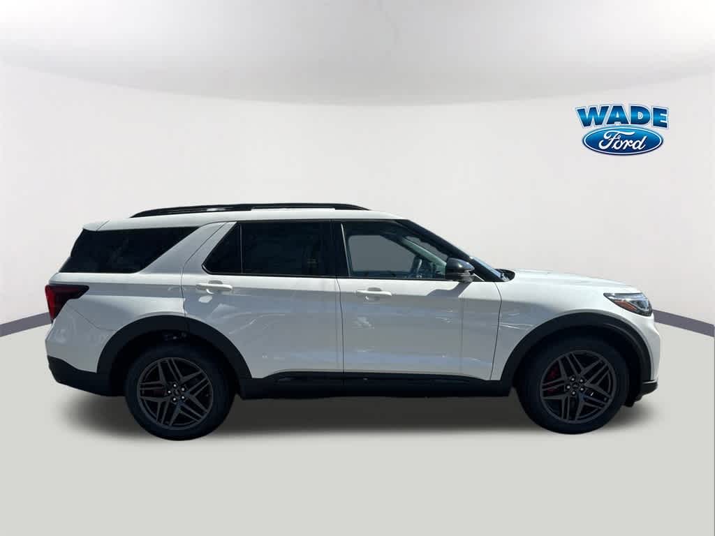 Thumbnail: 2025 Ford Explorer - 4