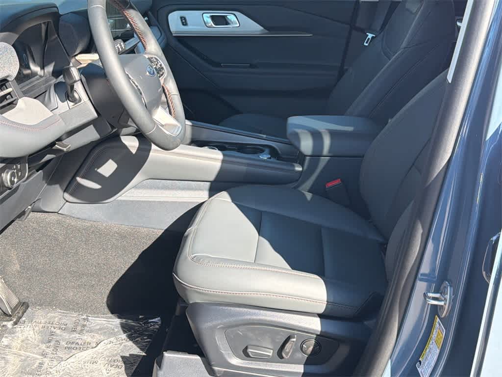 Thumbnail: 2026 Ford Explorer - 10