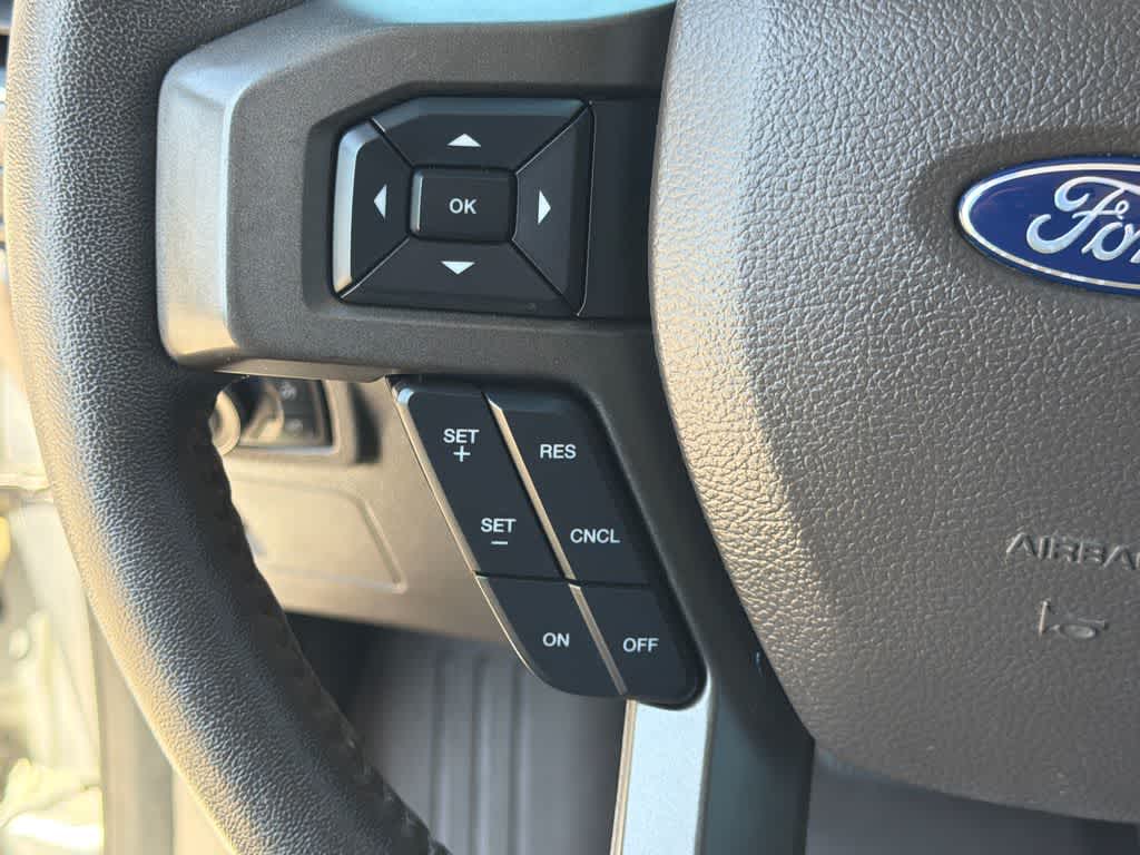 Thumbnail: 2020 Ford Expedition - 23