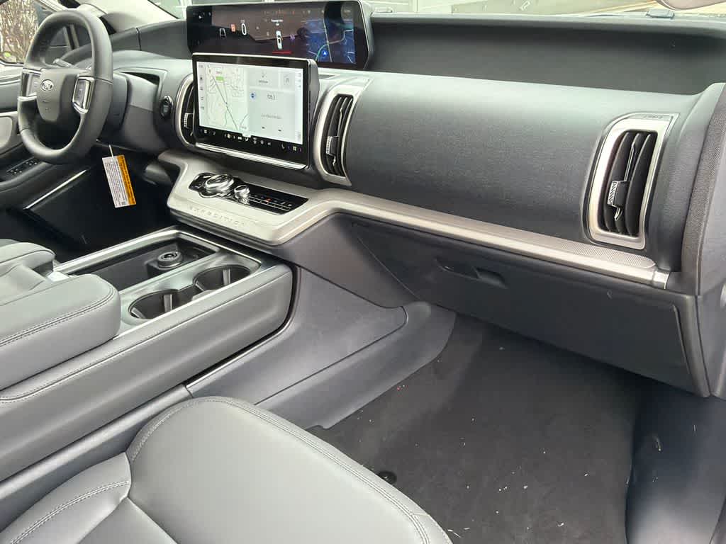 Thumbnail: 2026 Ford Expedition MAX - 13