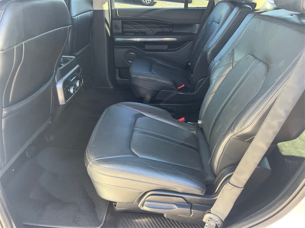 Thumbnail: 2019 Ford Expedition - 18