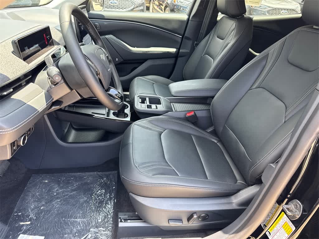 Thumbnail: 2025 Ford Mustang Mach-E - 10