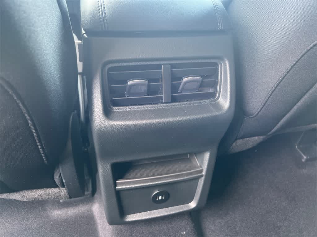 Thumbnail: 2024 Ford Edge - 16