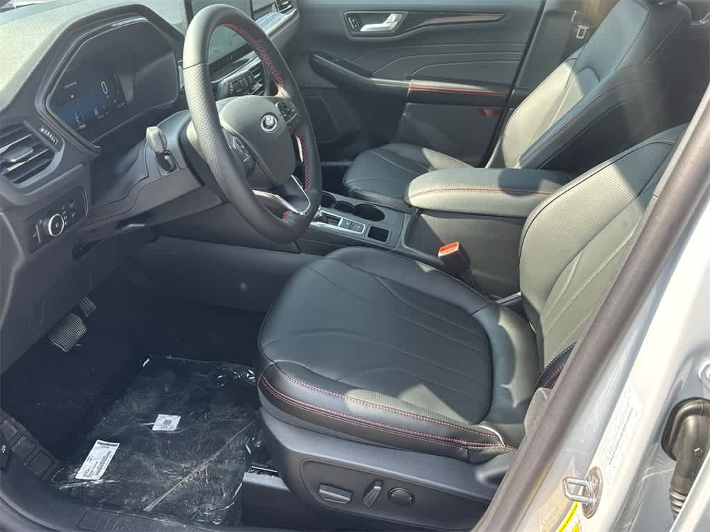 Thumbnail: 2025 Ford Escape - 10