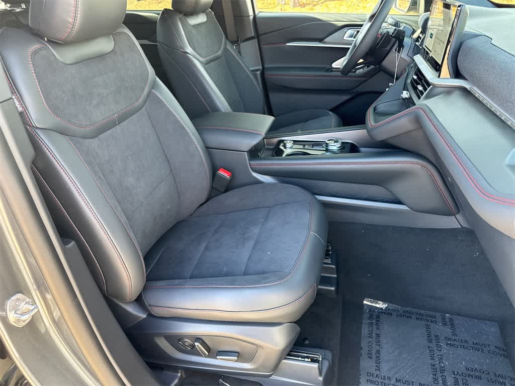 Thumbnail: 2026 Ford Explorer - 12