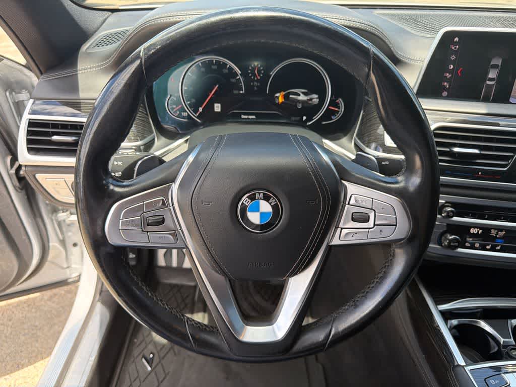 Thumbnail: 2019 BMW 7 Series - 23