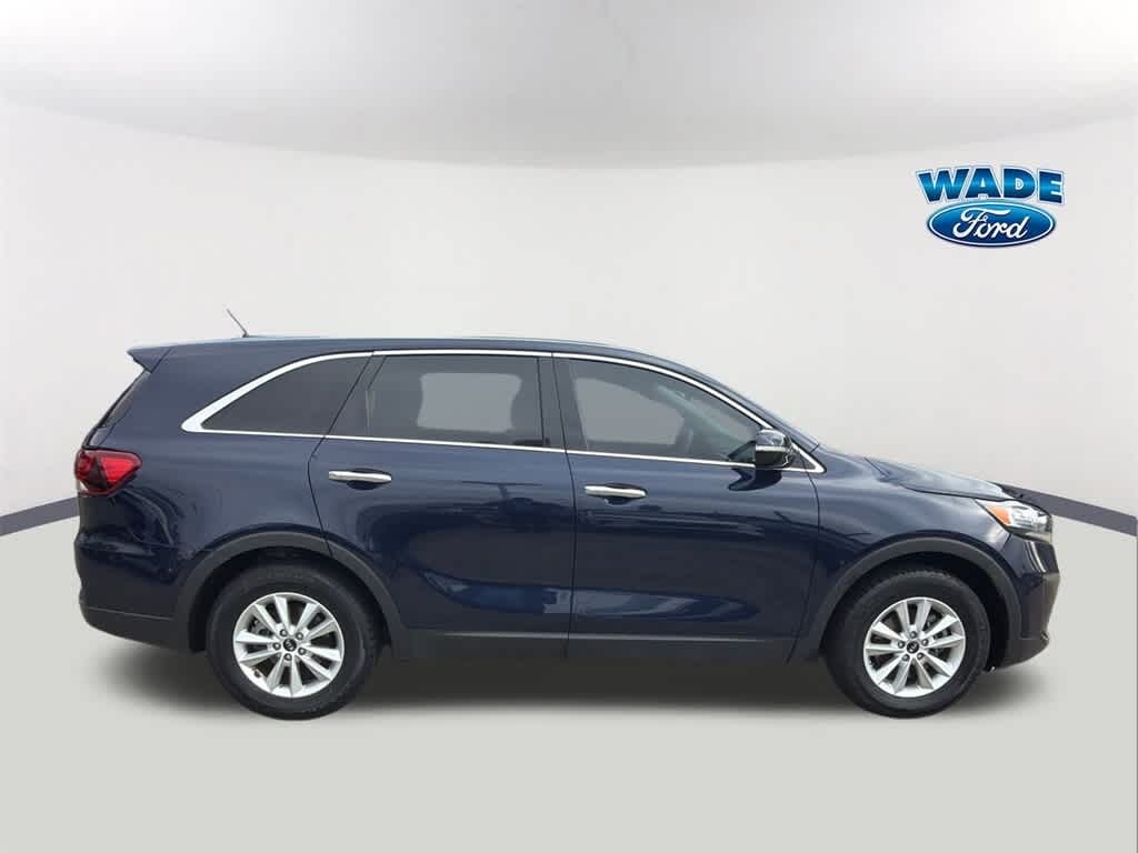 Used 2020 Kia Sorento LX SUV