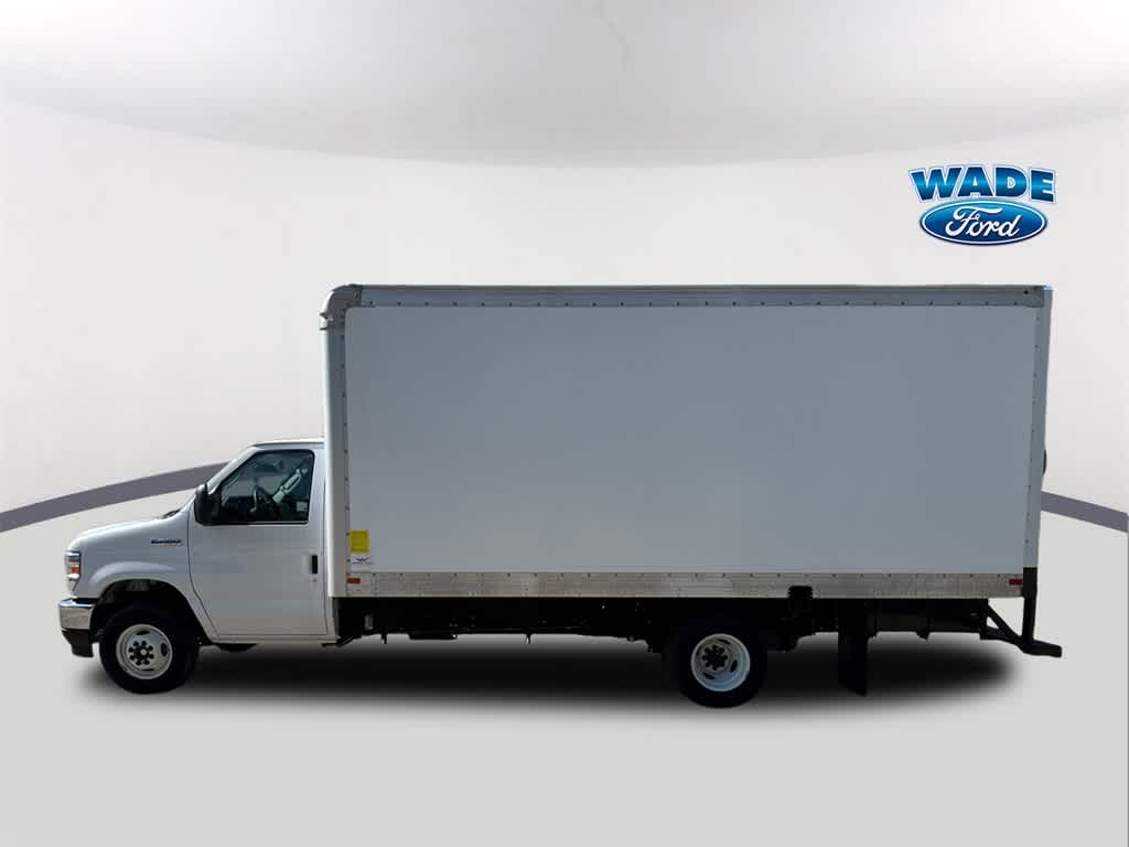 Thumbnail: 2025 Ford Econoline - 8