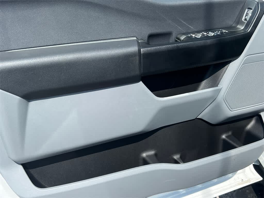 Thumbnail: 2025 Ford F-250 - 11