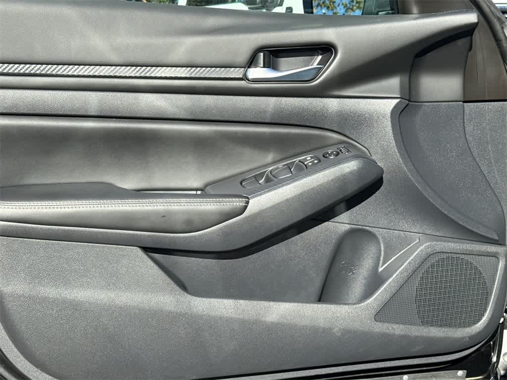 Thumbnail: 2025 Nissan Altima - 11