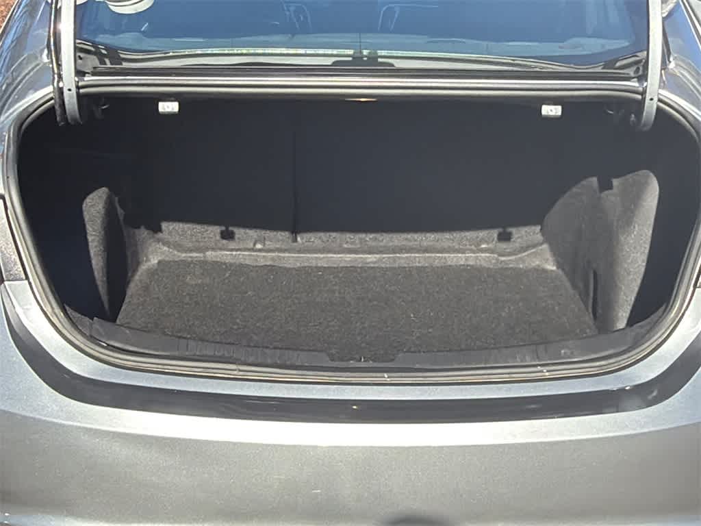 Thumbnail: 2023 Chevrolet Malibu - 17