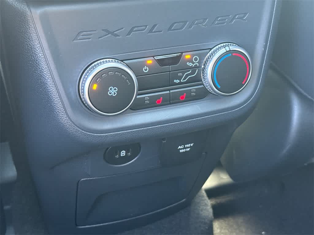 Thumbnail: 2025 Ford Explorer - 26