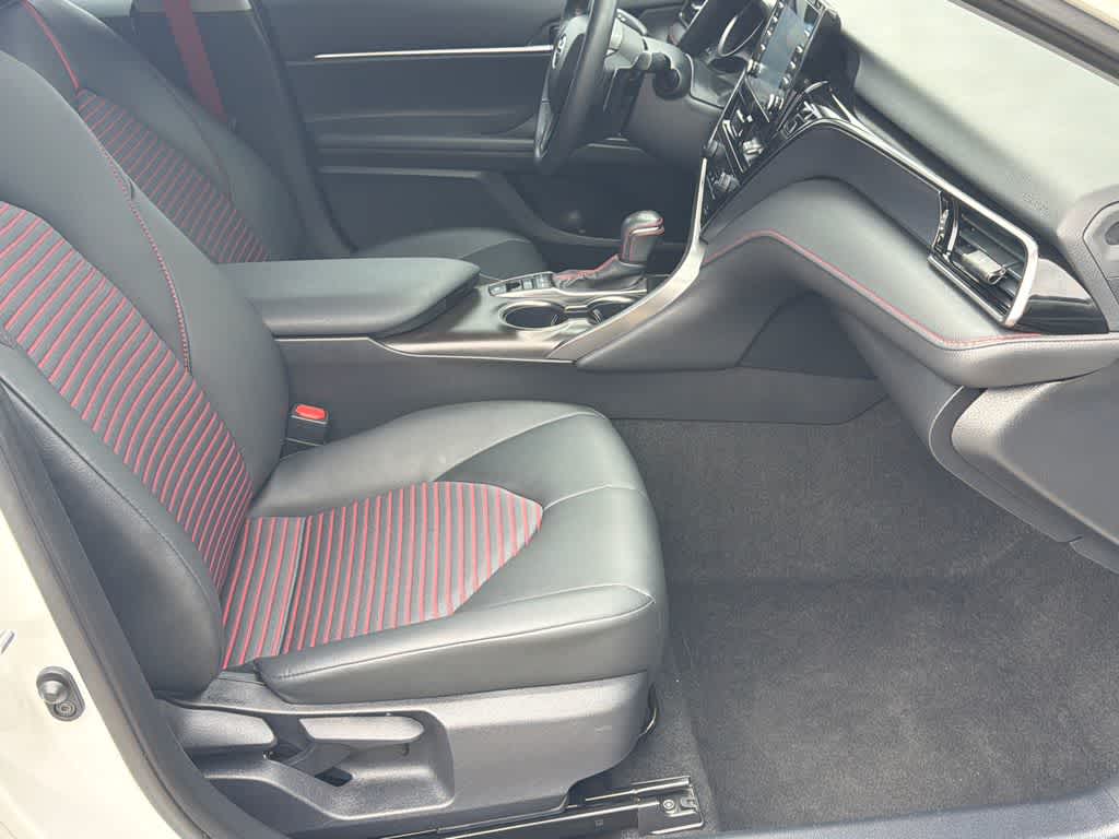 Thumbnail: 2024 Toyota Camry - 12