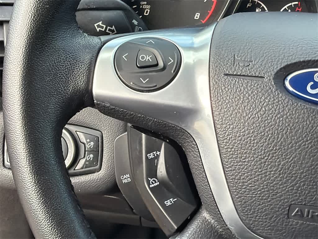 Thumbnail: 2016 Ford Escape - 23