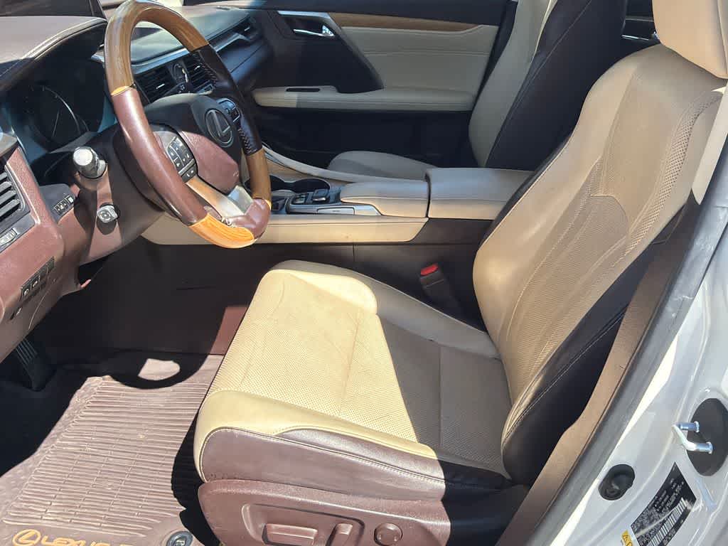 Thumbnail: 2018 Lexus RX - 11