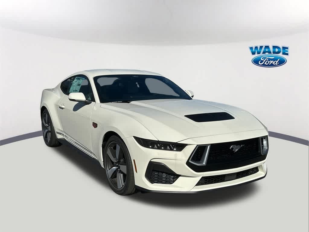 Thumbnail: 2025 Ford Mustang - 3