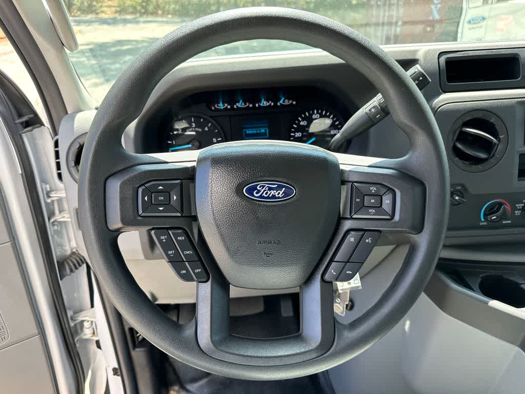 Thumbnail: 2023 Ford Econoline - 14