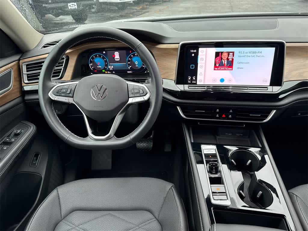 Thumbnail: 2024 Volkswagen Atlas - 21