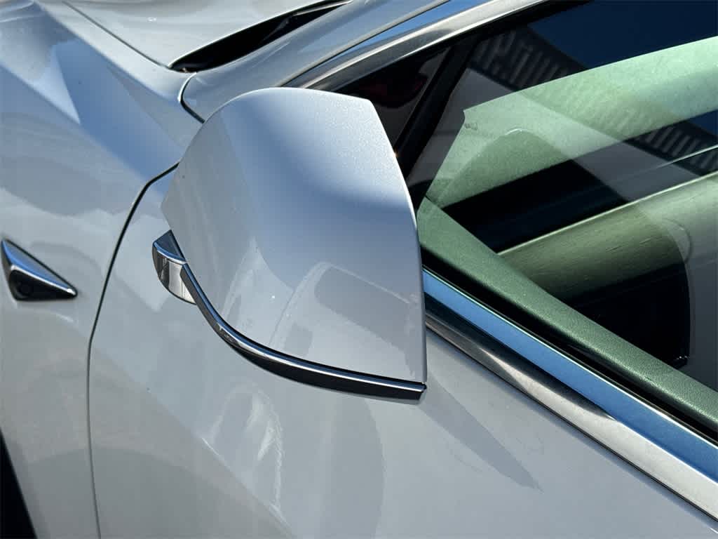 Thumbnail: 2020 Tesla Model 3 - 8