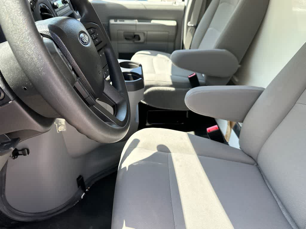 Thumbnail: 2023 Ford Econoline - 12