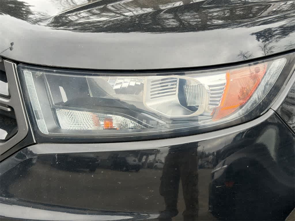 Thumbnail: 2018 Ford Edge - 10