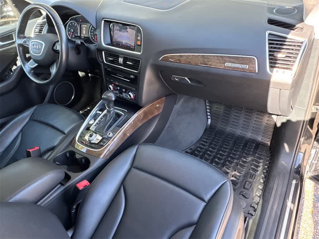 Thumbnail: 2016 Audi Q5 - 13