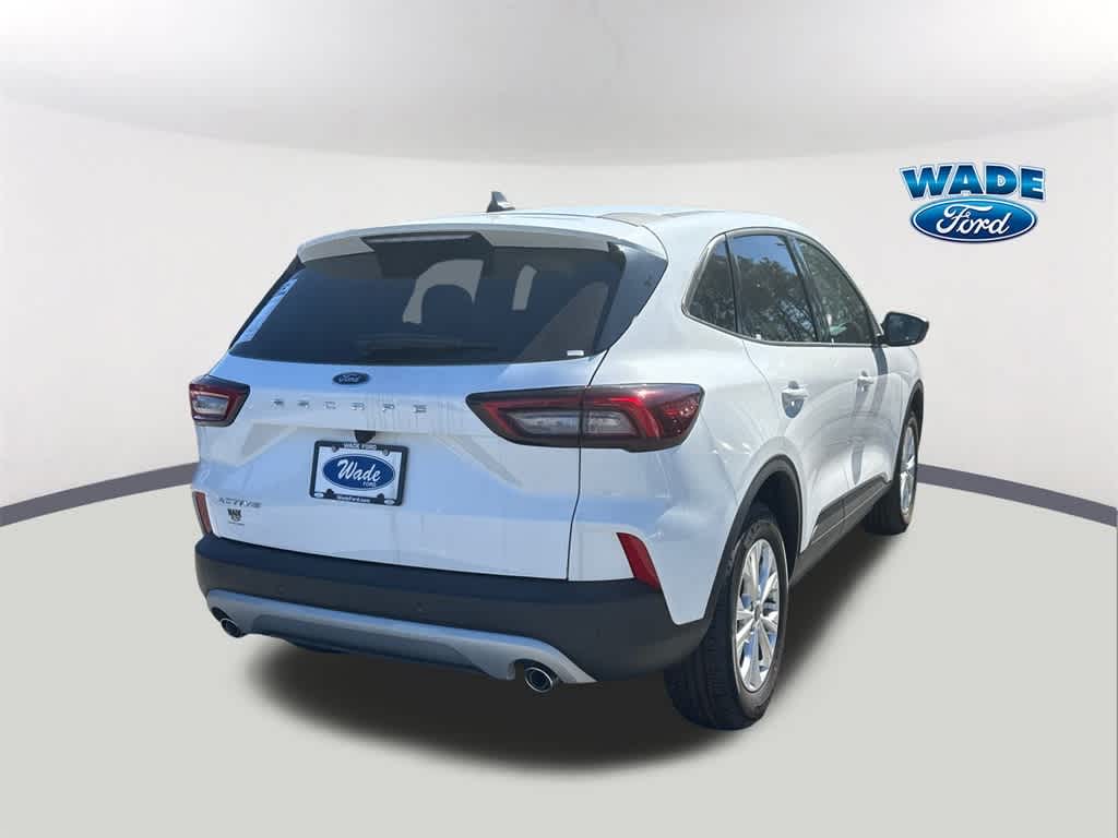 Thumbnail: 2025 Ford Escape - 5